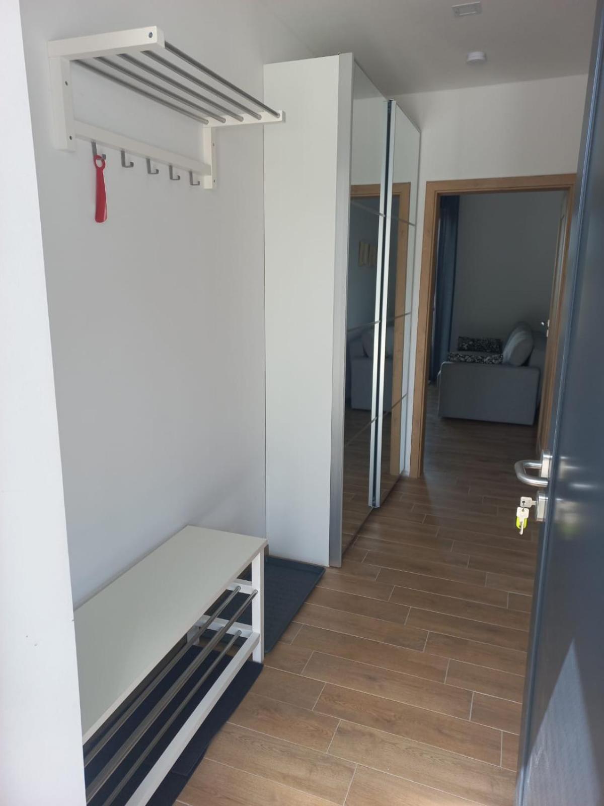 Apartman Violetta Нове-Место-над-Метуйи Экстерьер фото